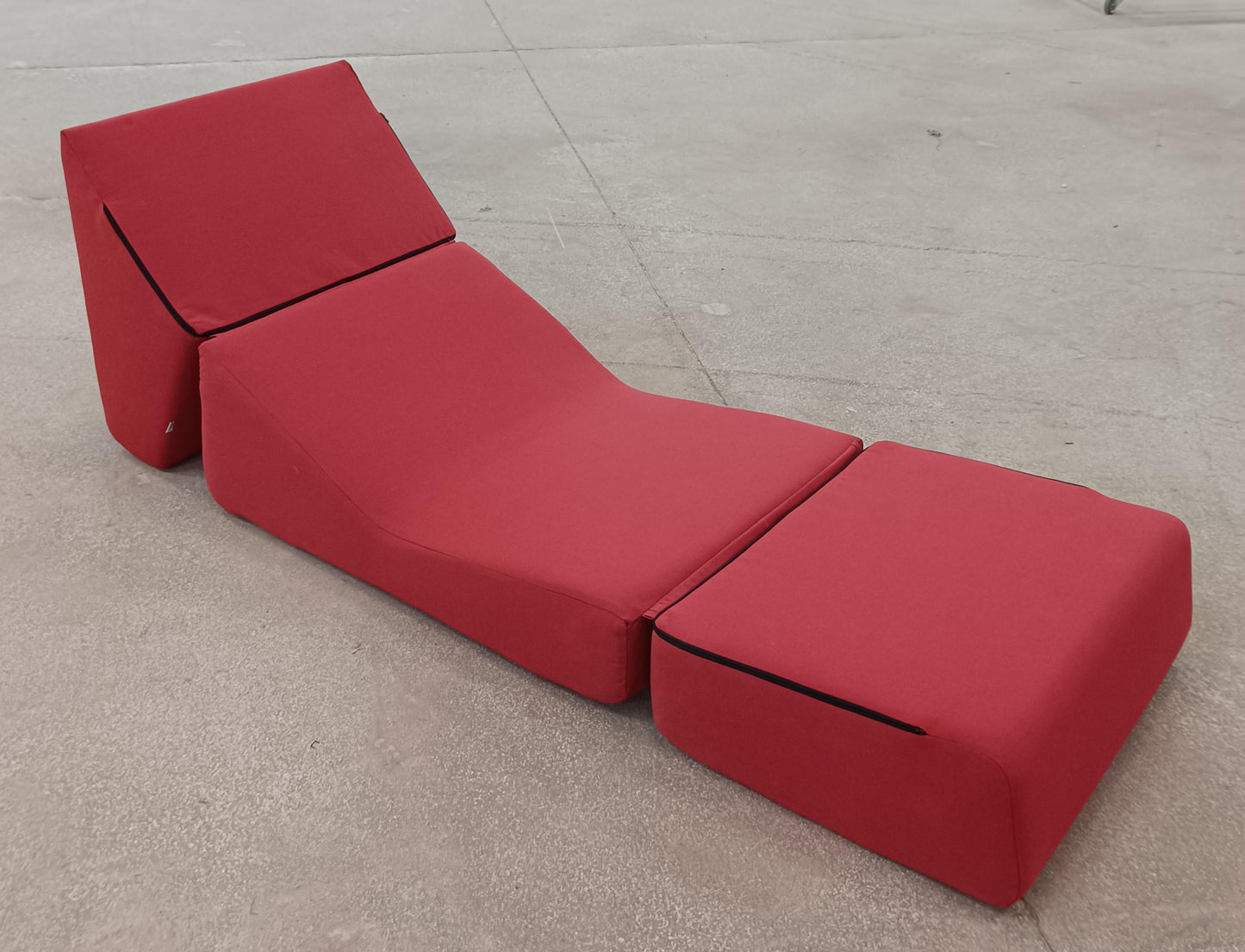 COLE SOFA