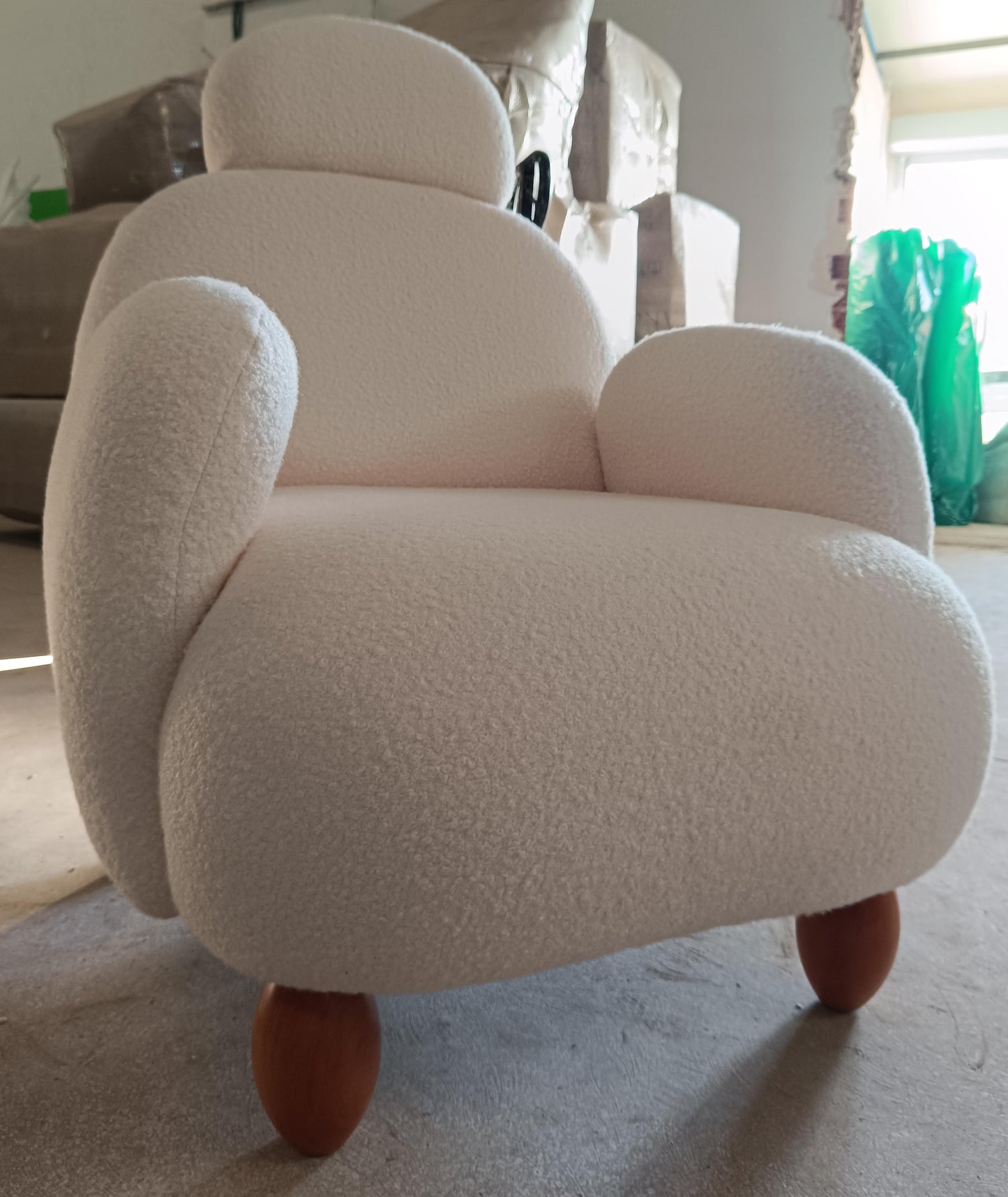 PUFFY SOFA