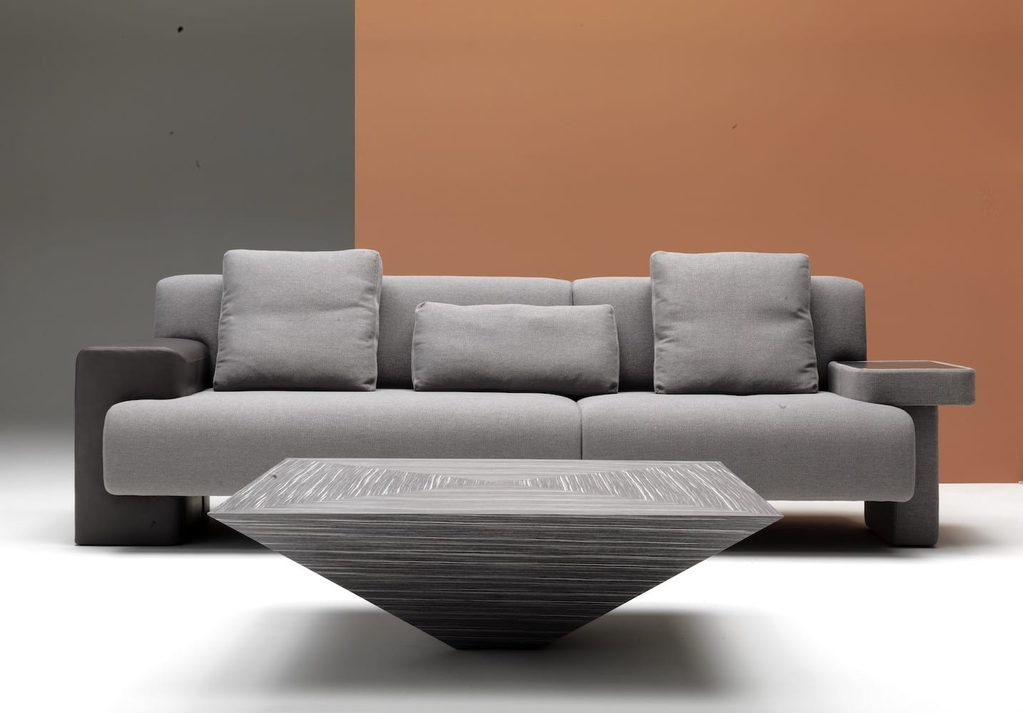 PAULO SOFA