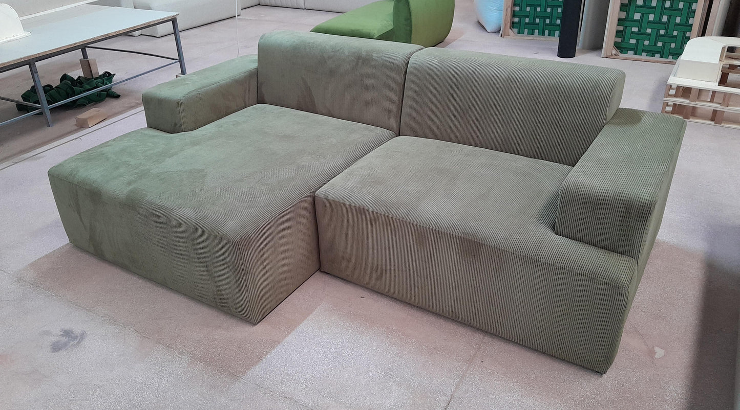 Instent Sofa