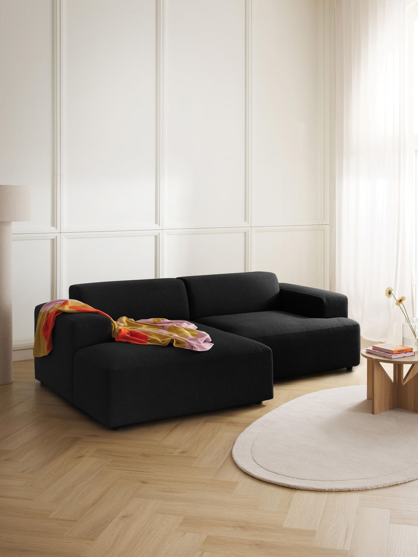 Instent Sofa