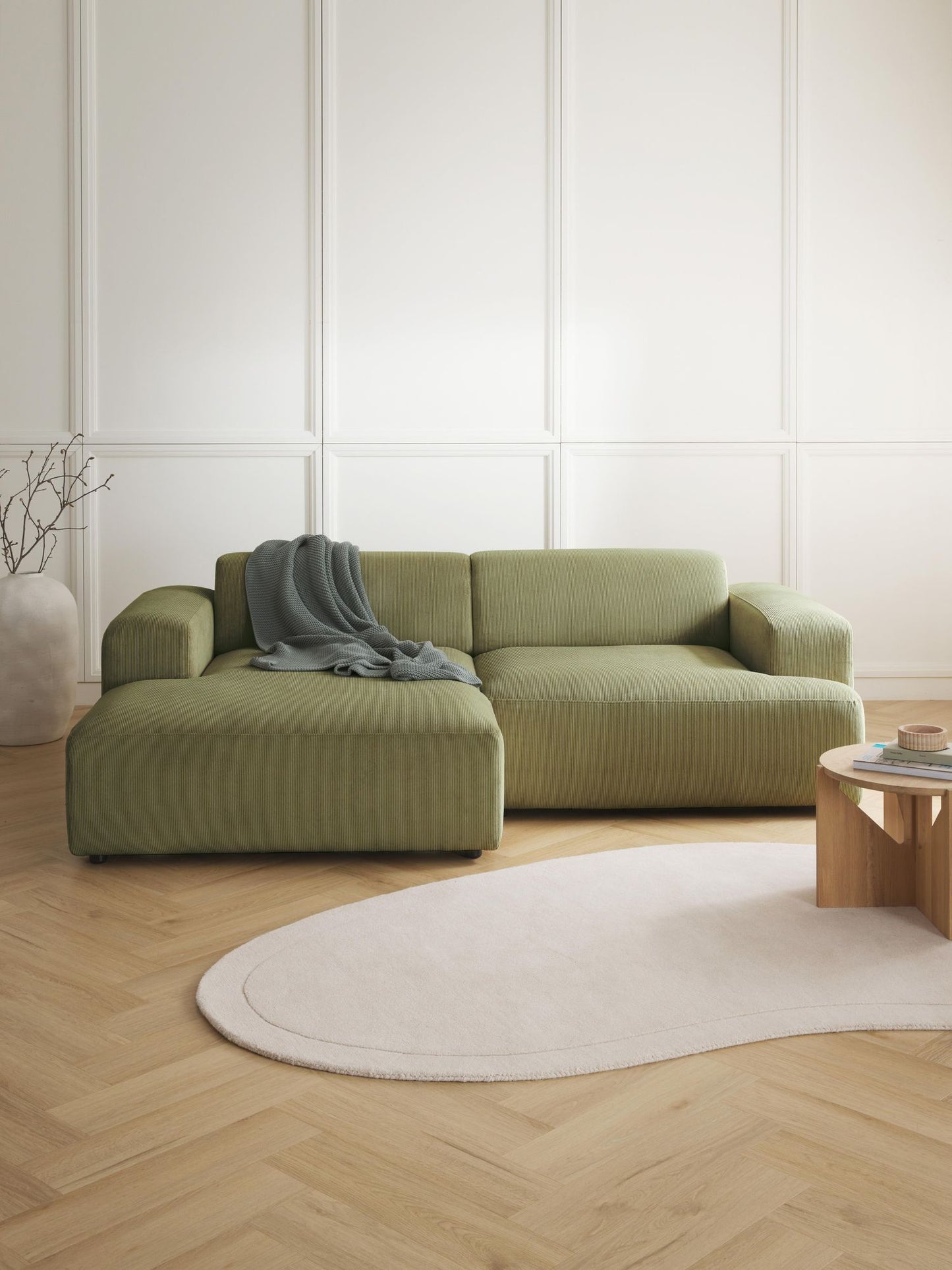 Instent Sofa